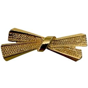 Vintage 90’S GERRY’S Gold X Bow Pin Metal Brooch Lapel Excellent condition